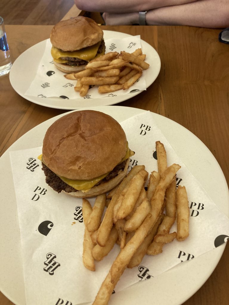 Love handle burger