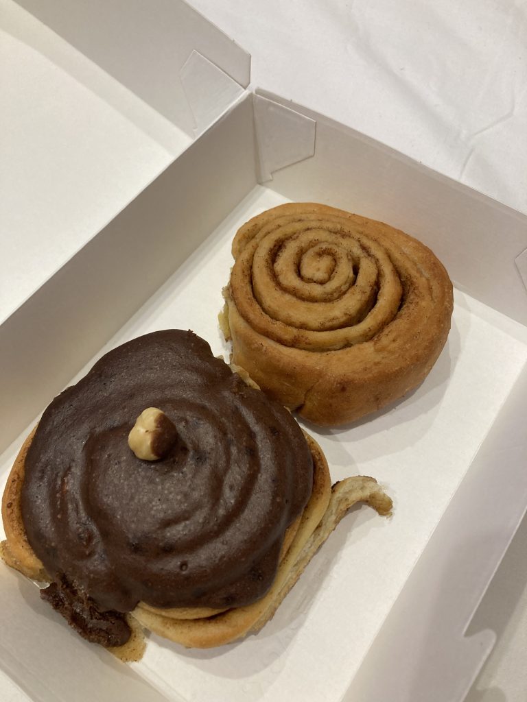 Natury cinnamon roll