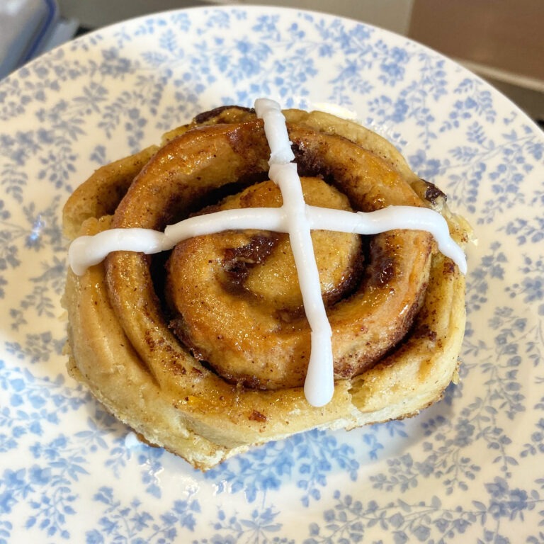 Vegan Hot Cross Cinnamon Rolls