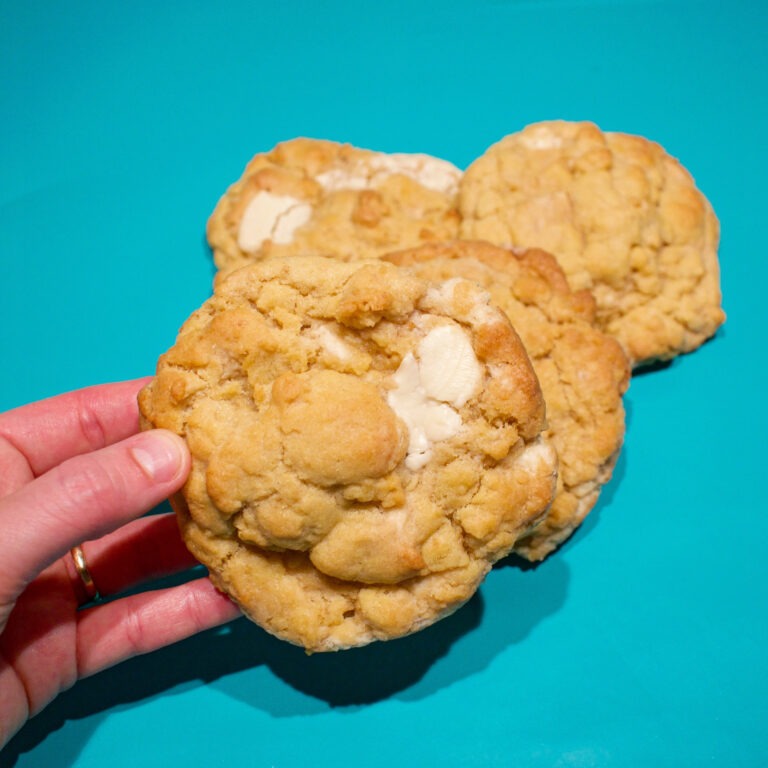 Vegan White Chocolate Chip Cookies