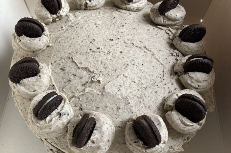 Vegan Oreo Cake